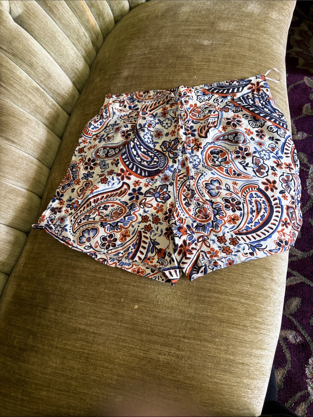 Vince Camuto White Paisley Shorts with Navy & Rust Accents